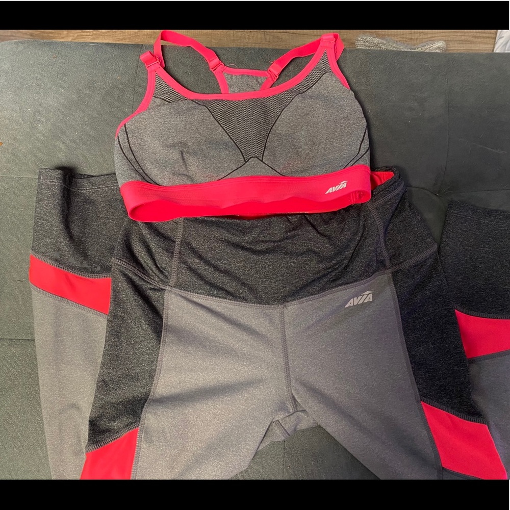 Avia Women's Gray and Pink Activewear Set